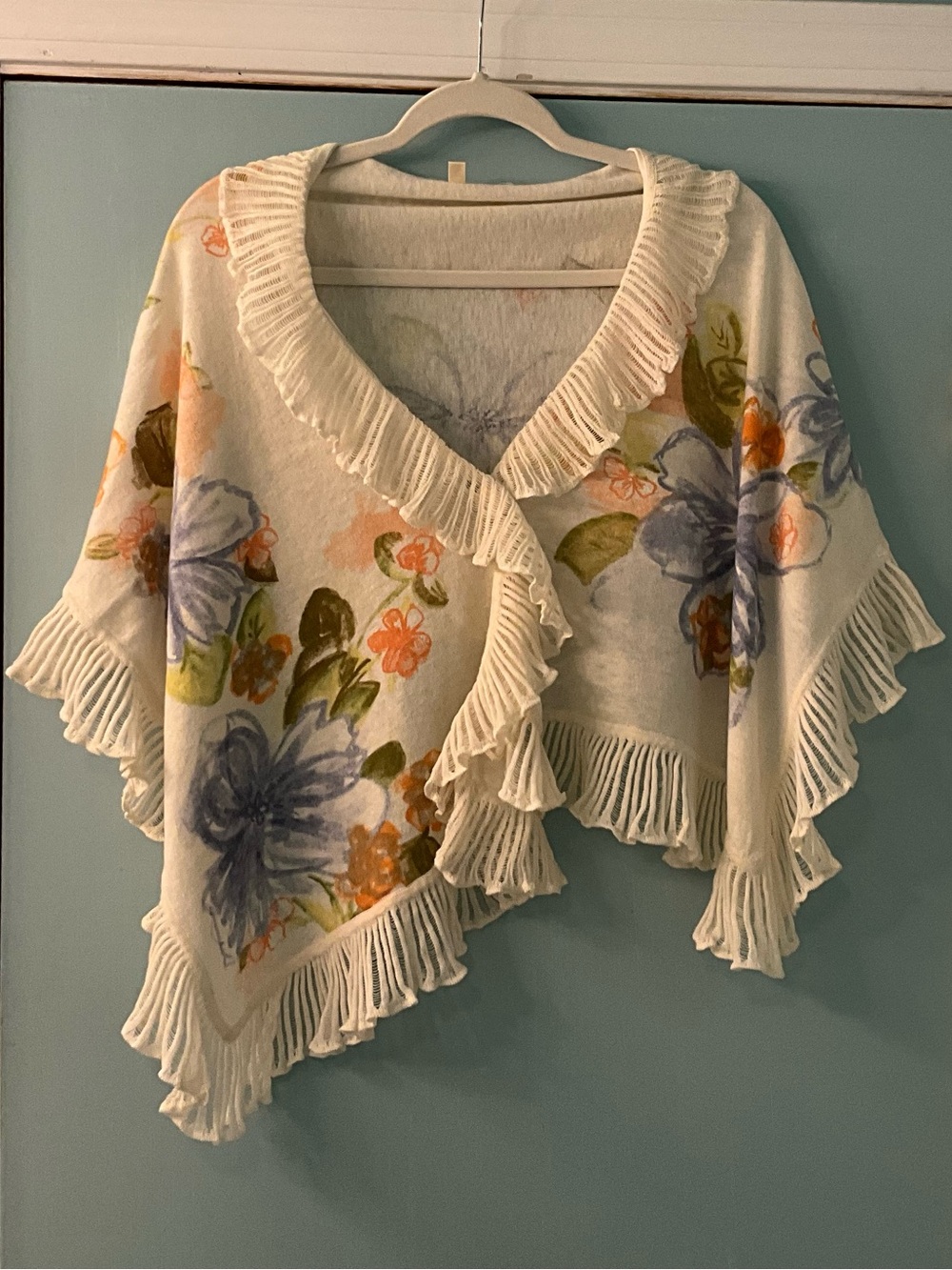 NWOT Moth Cream Knit Floral Shawl from Anthropologie